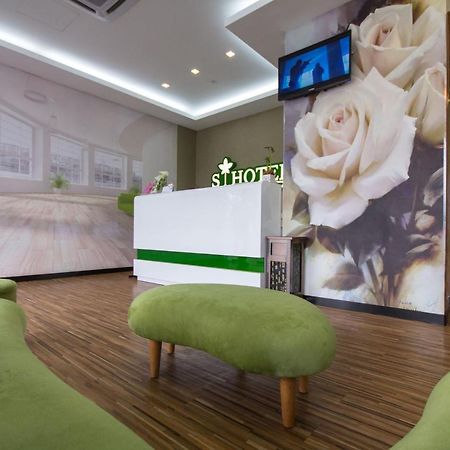 S Hotel Seberang Jaya Экстерьер фото