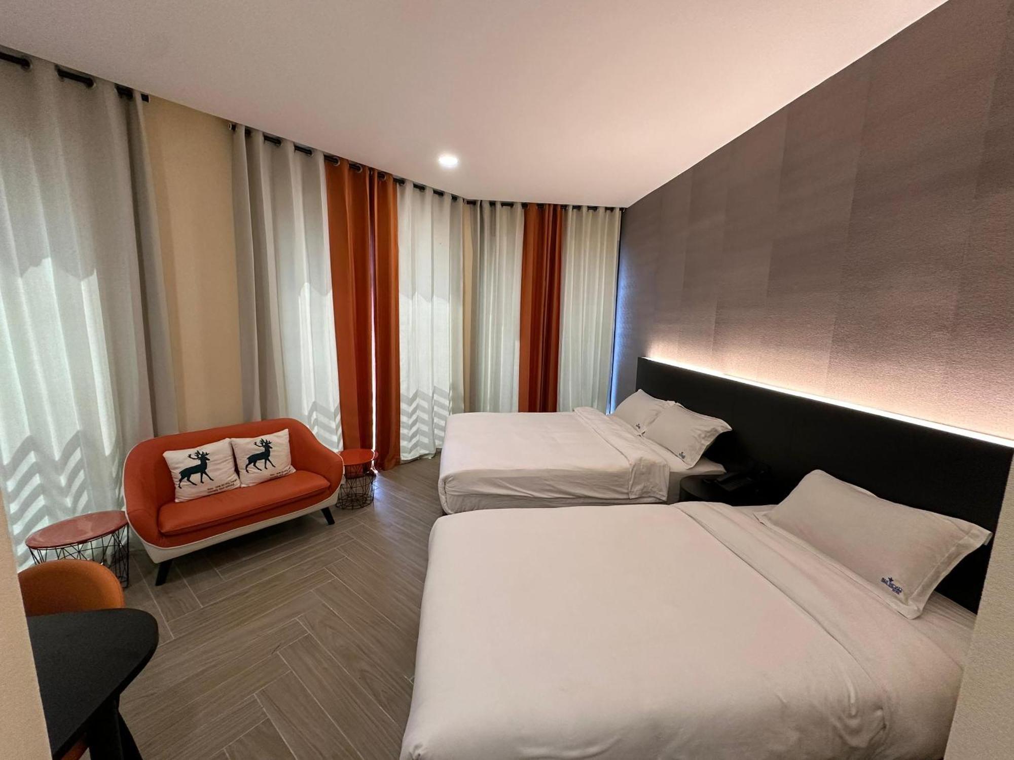 S Hotel Seberang Jaya Экстерьер фото