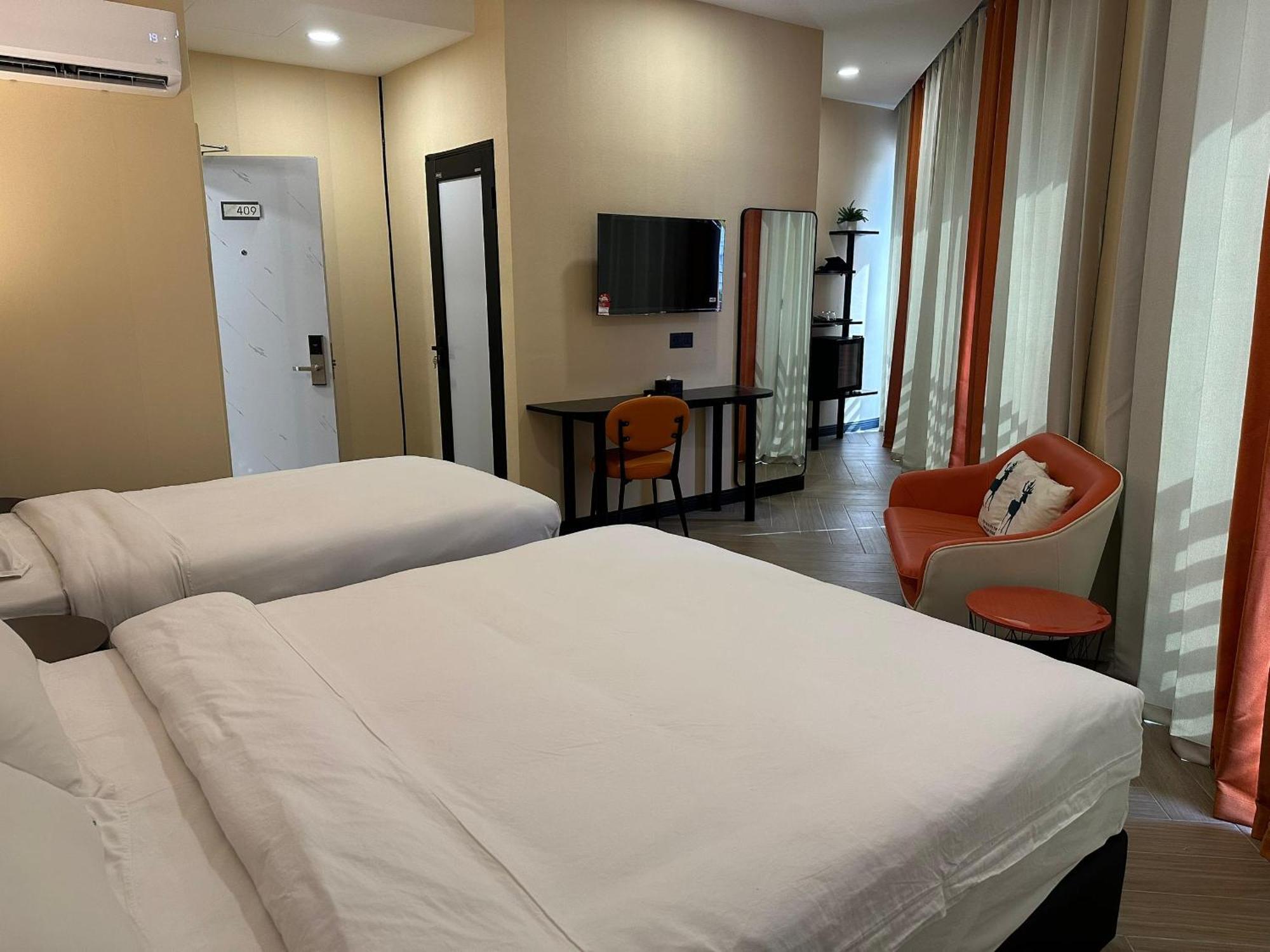 S Hotel Seberang Jaya Экстерьер фото