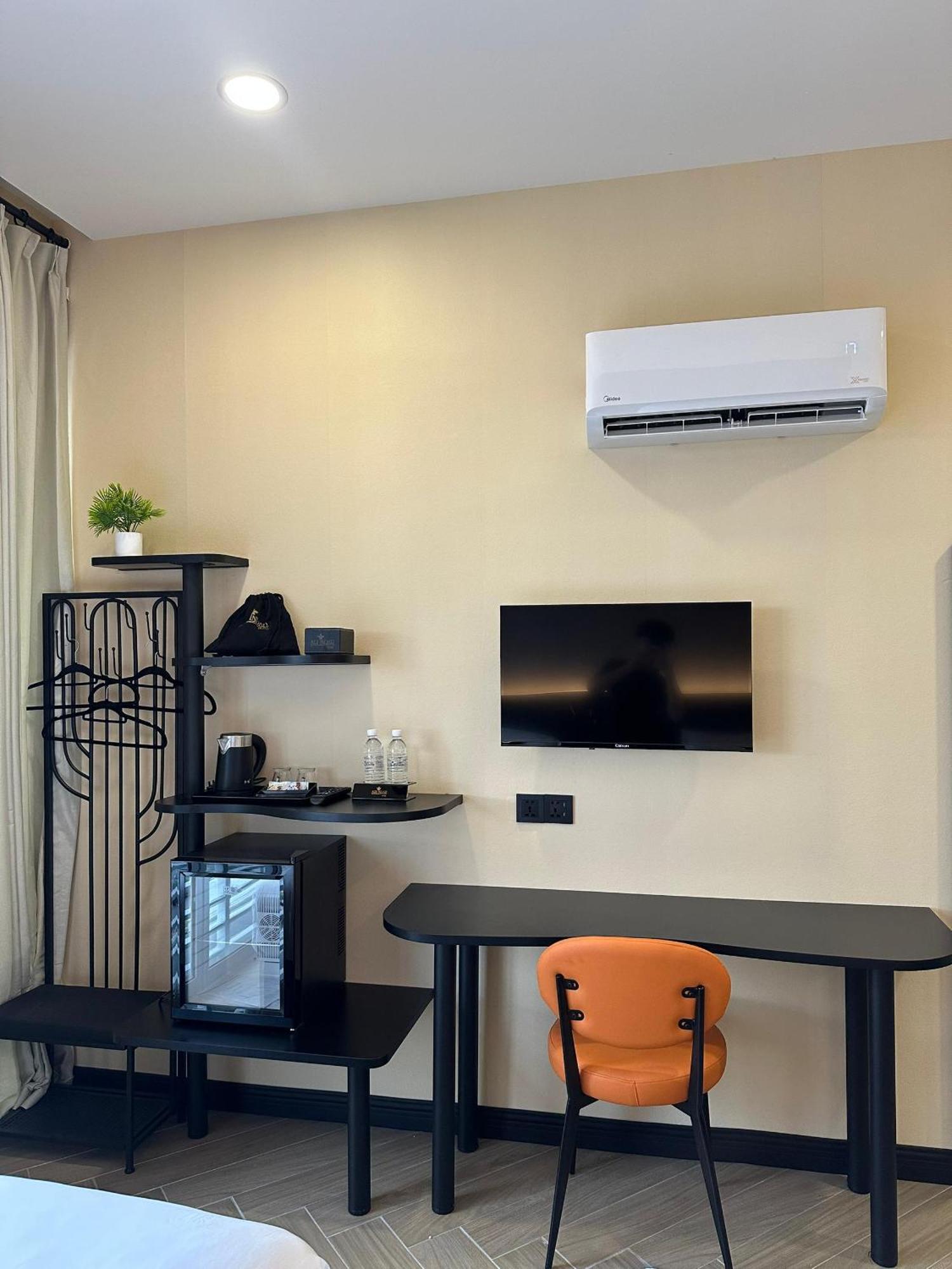S Hotel Seberang Jaya Экстерьер фото